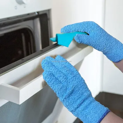 Durable Microfibre Plant Dusting Gloves with Coral Fleece Warm Mitt for Housework and Auto Dusting Cleaning