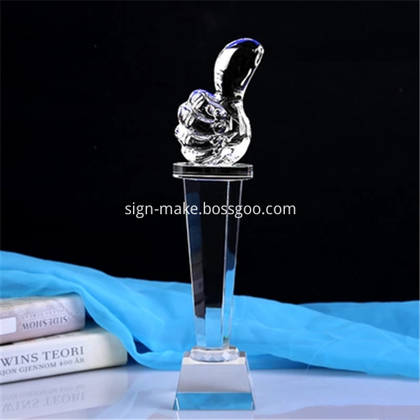 crystal awards trophy