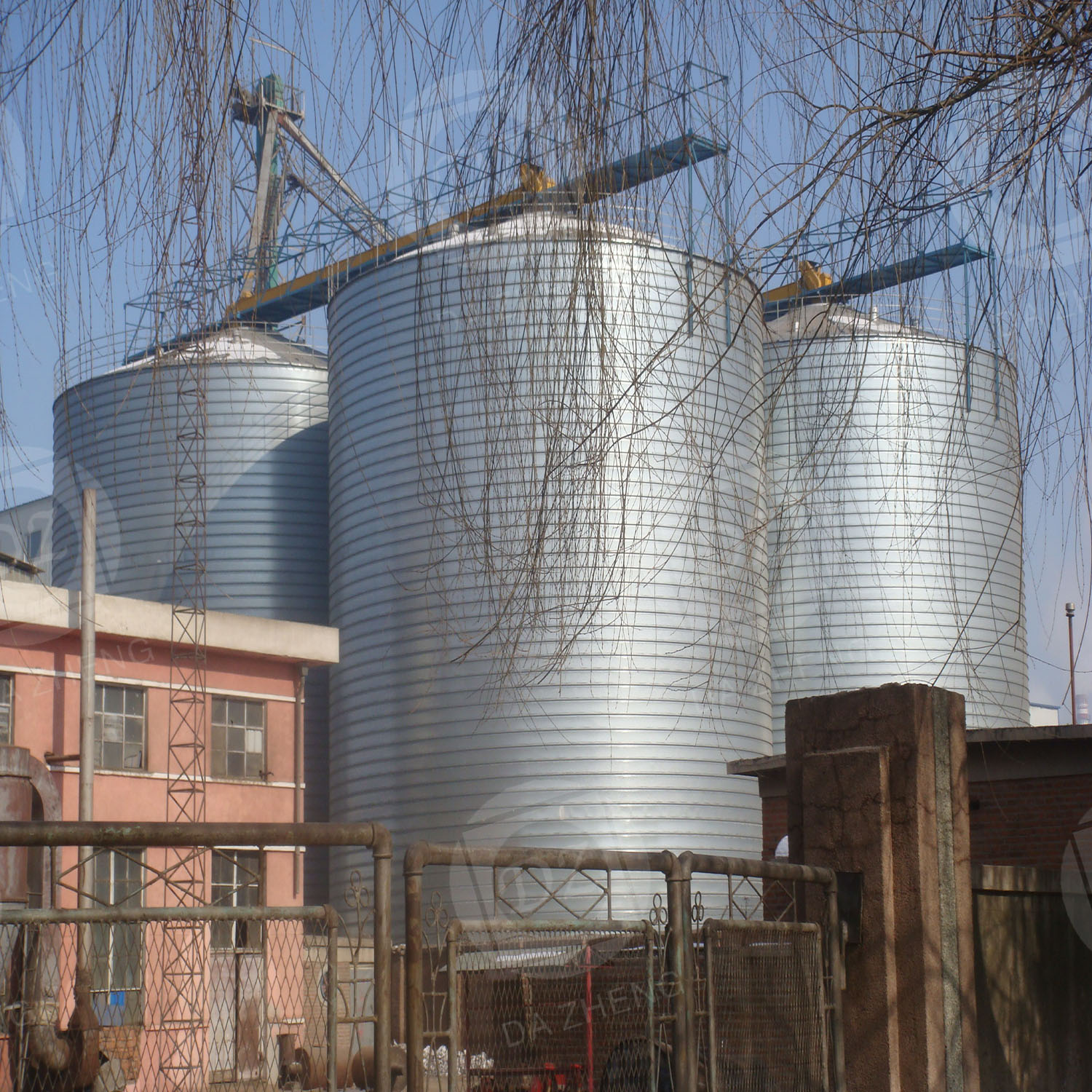 Silos for mineral powder processing companies