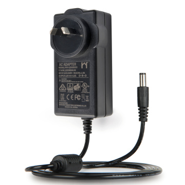 Montaje de pared 15V 2.5AMP AC DC Adaptador