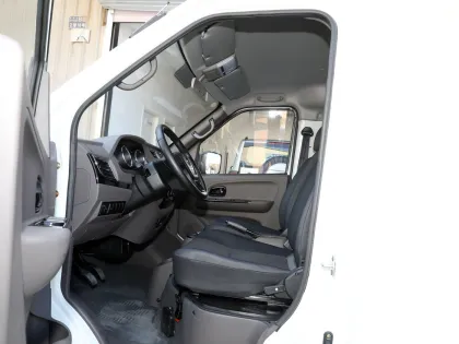 Dongfeng Motor Yufeng EM26: A 41.742kWh Pure Electric Minivan in New Energy Vehicles