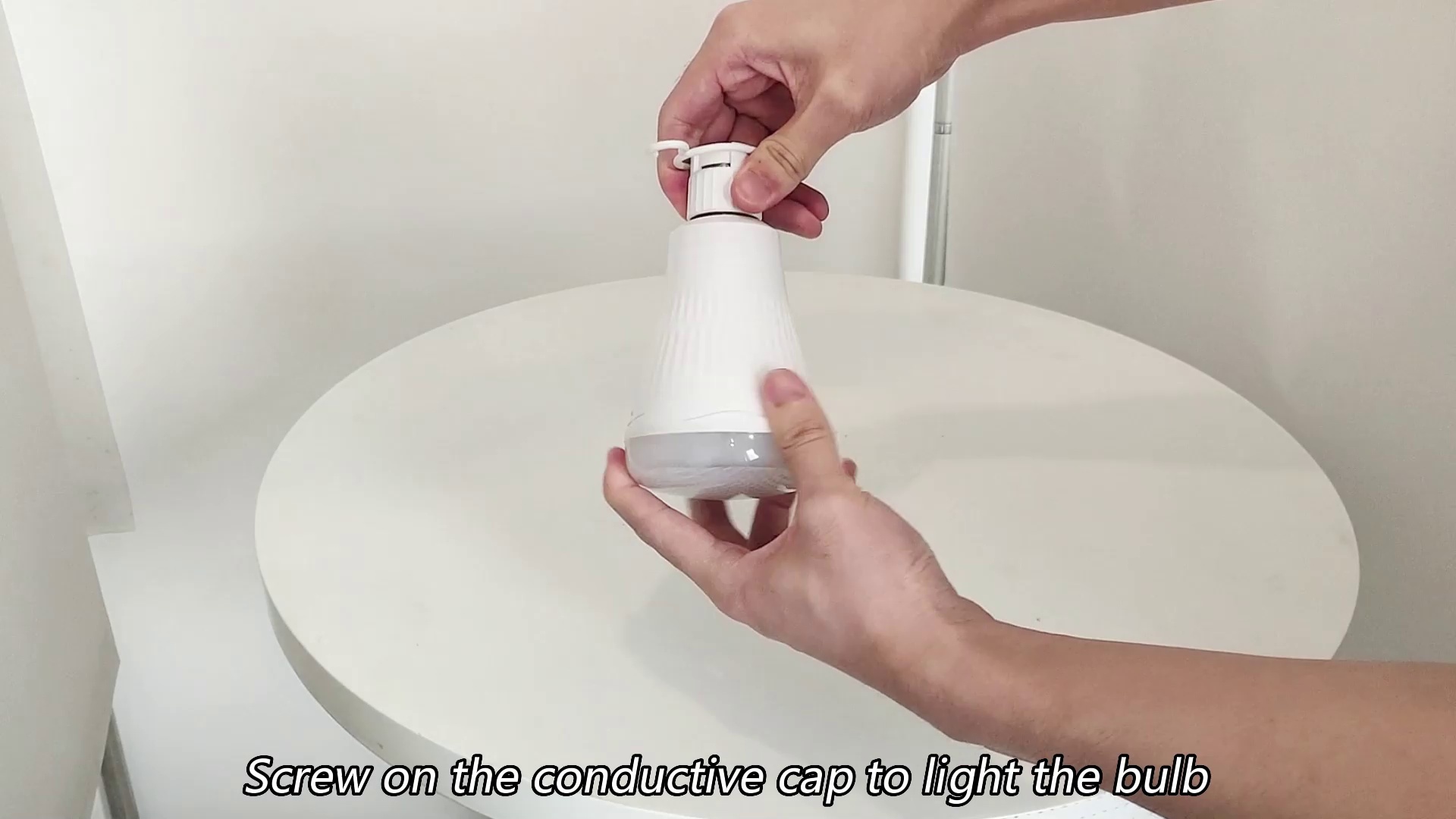 Energy Saving B22 E27 Rechargeable Emergency Bulb