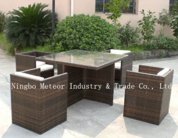 modern outdoor furniture