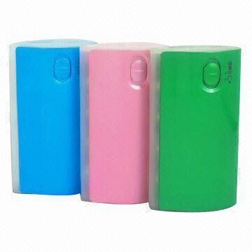 4,400mAh Power Bank with Fashionable Design