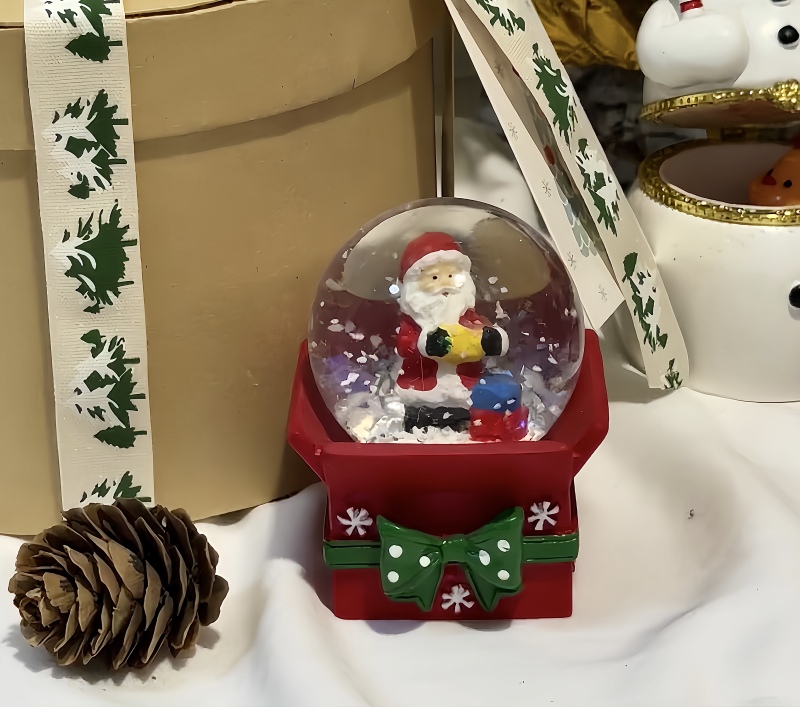 CSCC 2025 NEW Snowflake Crystal Ball Christmas Ornament