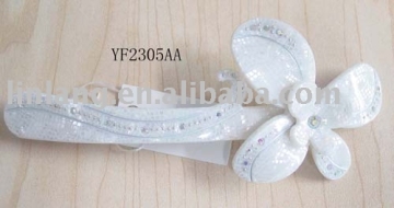 Barrette