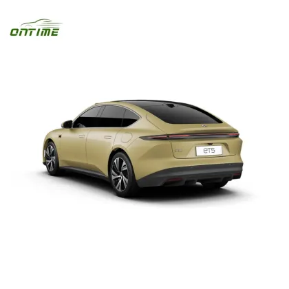 The Luxury Electric Vehicle Adopts The Ontimeet5 Made in China Which Is Suitable for Household Use and Has a Long Lifespan of 710km of Battery Life
