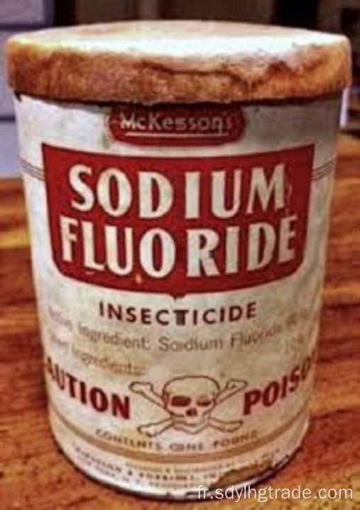 le fluorure de sodium réagit avec l&#39;acide nitrique dilué