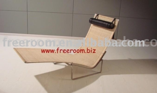 rattan lounge chair