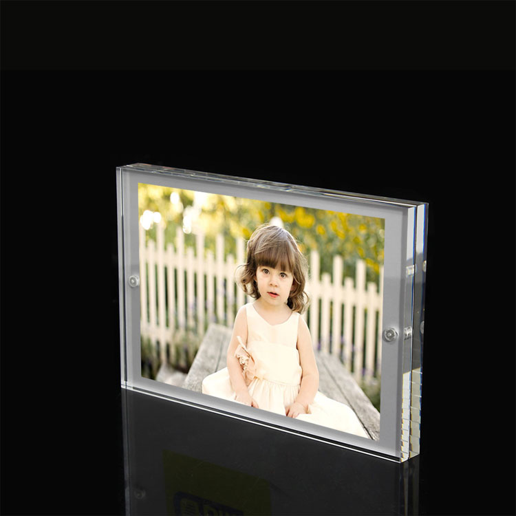 Clear Acrylic Picture Frames