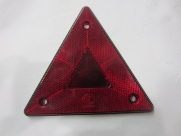 car warning triangle