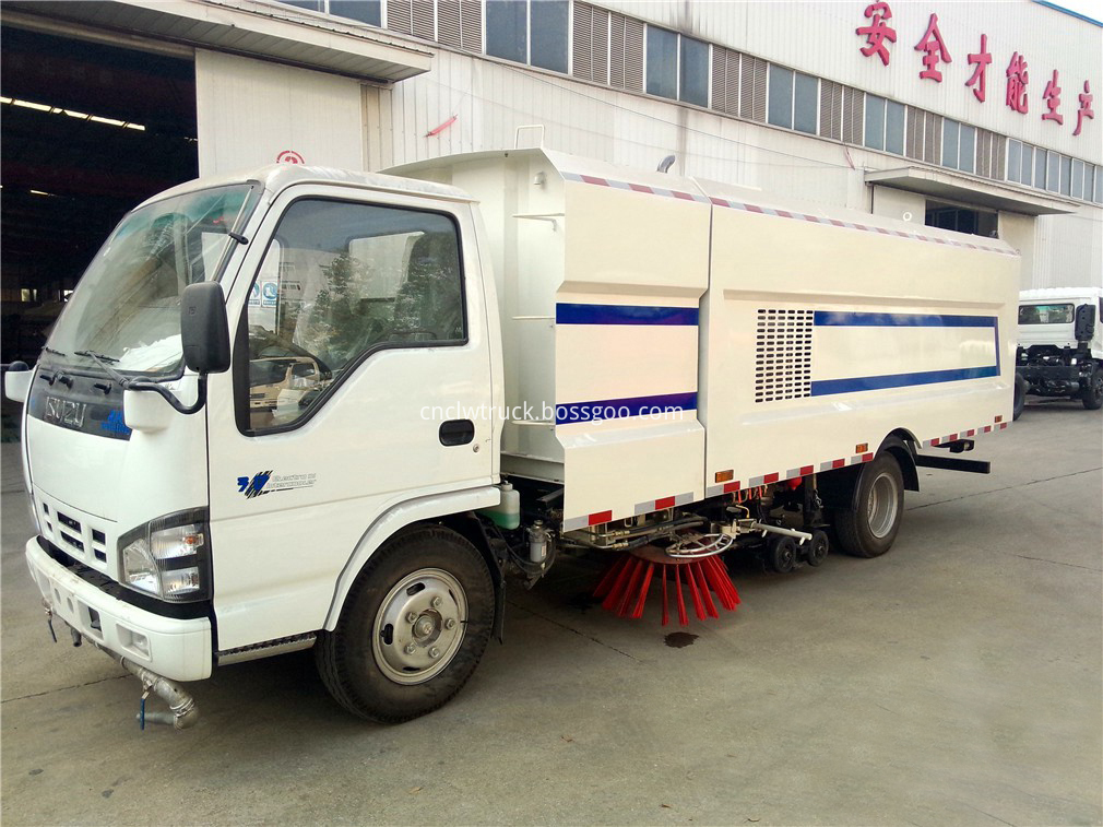 sweeper vacuum road truck 2