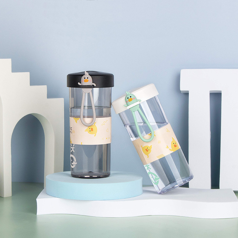 Plastic milk cup with handle and lid8