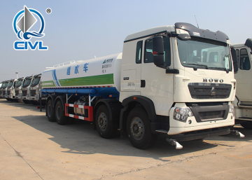 Lori tangki air Sinotruk Howo 8x4 38000L