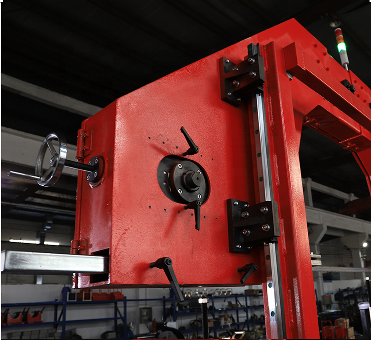 630mm Multiangle Band Saw Welding Butt Machine for Pipes (0~67.5 Degrees)