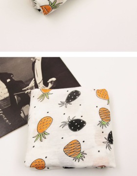 Baby  muslin blanket with pinapple print