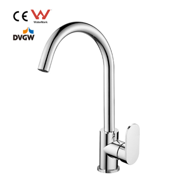 Miscelatore cucina monocomando ad arco alto