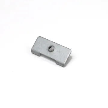 Refrigerator lower beam reinforcement iron