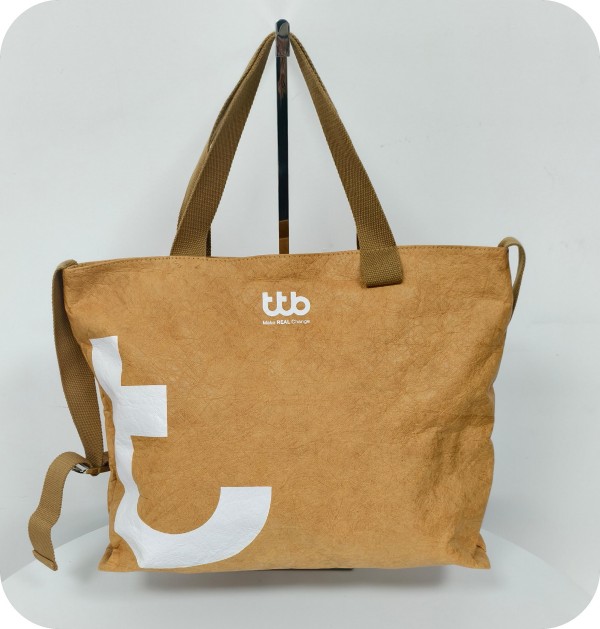 Simple and fashionable DuPont paper handbag