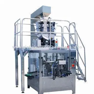 Automatic edible oil pouch packing machine