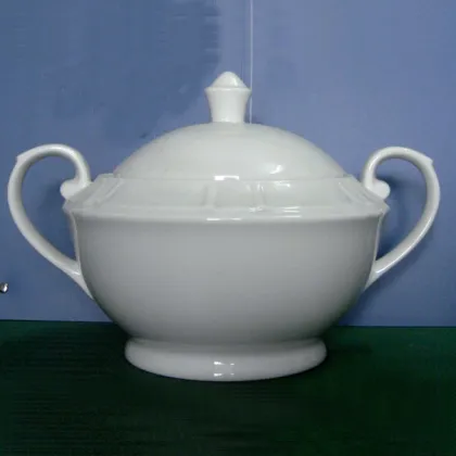 Ceramics Casserole with Lid