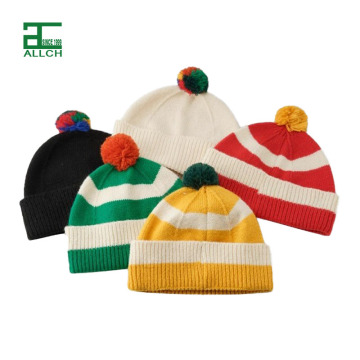 İplik topu kulak koruyucusu ile allch unisex baskılı örgü bere