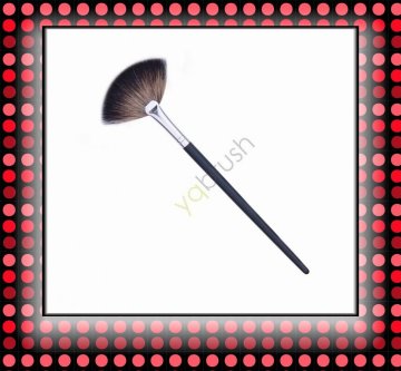 Fan shaped makeup brush