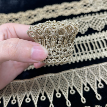 High-Quality Soluble Polyester Lace Border Trim Fabric