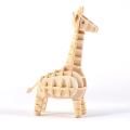 ジグソー デザインの 3D キリン パズル