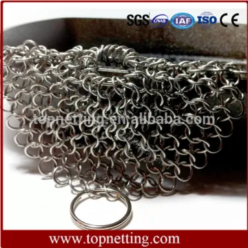 Stainless steel cast iron cleaner steel chain mail scrubber