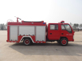 Novo caminhão de bombeiros aquático ISUZU 2500 litros