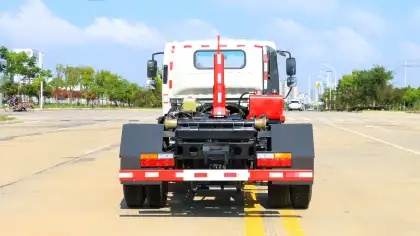 Brand New 4X2 5tons Roll off Garbage Truck