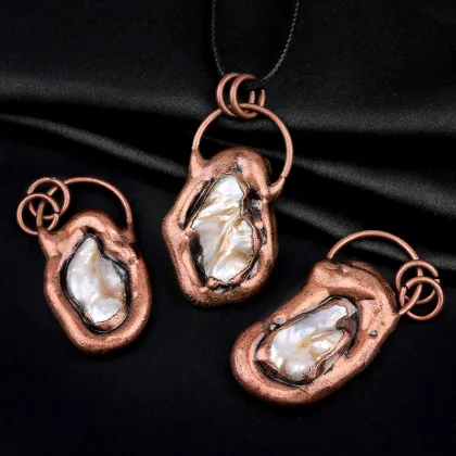 Freshwater Pearl Retro Red Copper Stone Pendant