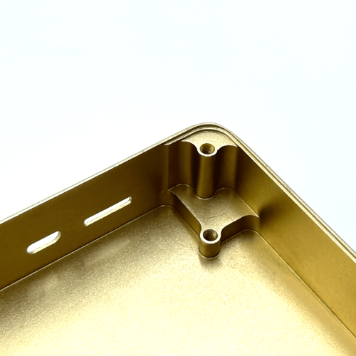 Shell de roteador inteligente de liga de alumínio dourado