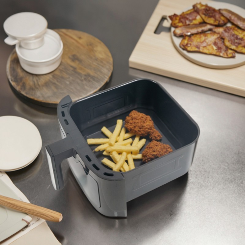 Modern Intelligent Air Fryer with Large Capacity and Digital LCD Display