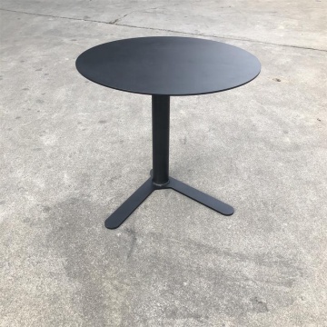 Vintage Aluminum Round Side Table for Indoor/Outdoor Use