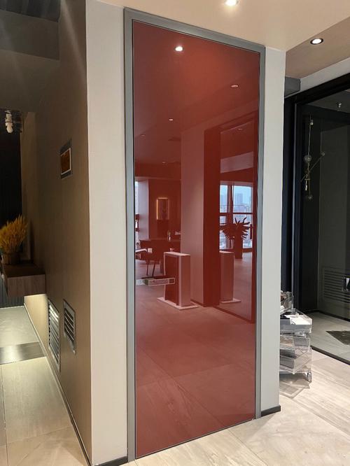 Colored Lacquered Glass 