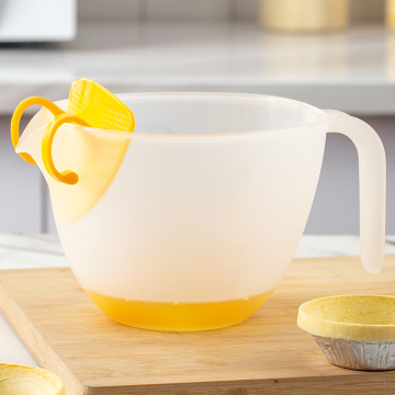 Multifunctional Kitchen Gadget: Filter Plate Measuring Cup with Scale, Egg Beater, and Mixing Bowl