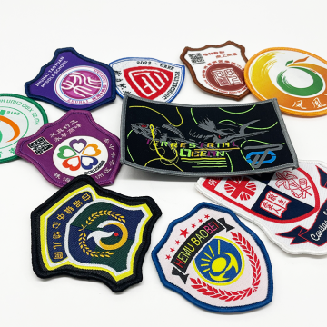 Custom Anime Cartoon Embroidered Patches and Woven Labels