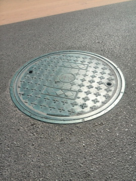 Polymer Based Composite Round Manhole Cover