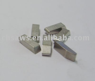 Tungsten carbide saw tips