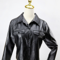 Veste en cuir en or