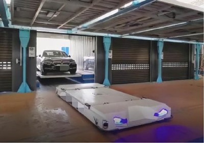 Efficient plate parking AGV