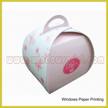 Colorful small cake boxes