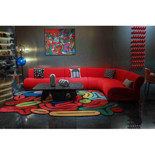 Sofá seccional rojo vibrante con diseño moderno