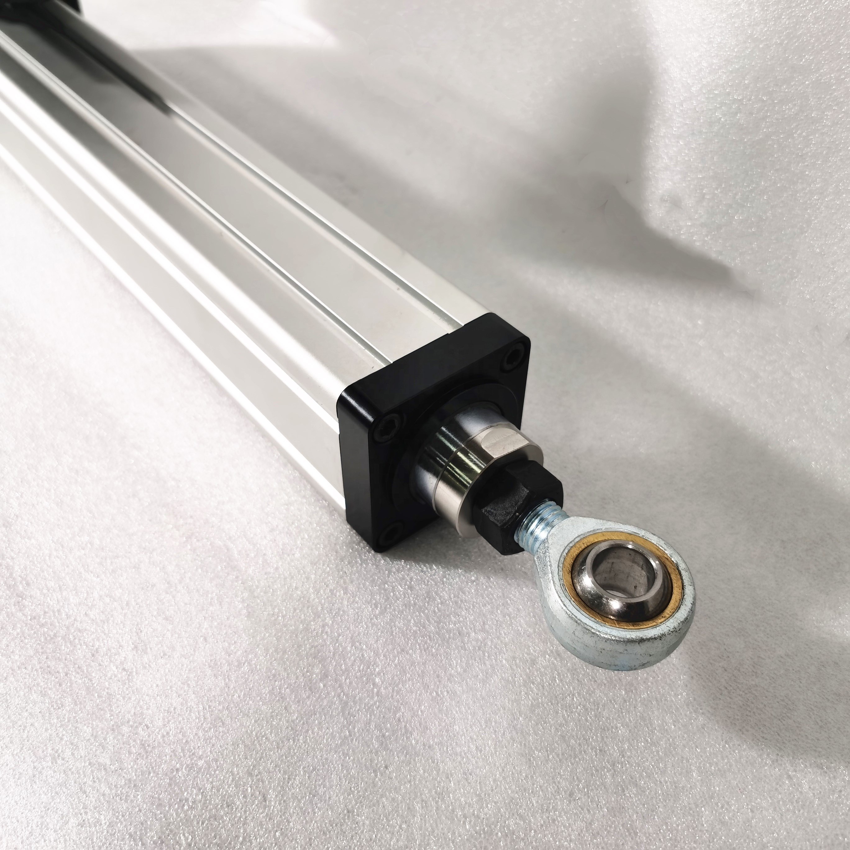 Parallel Drive Linear Actuator with Speed Control