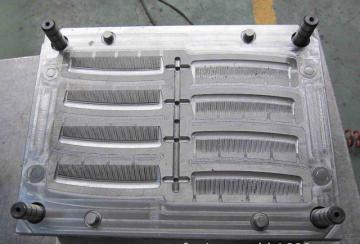 Single Multi Cavity Plastic Cartoon Comb Mold