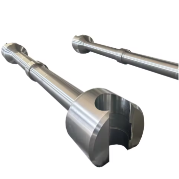 OEM 34CrNiMo6 เพลาชิ้นส่วนเครื่องจักรกลปลอมแปลงเพลาแม่นยำ