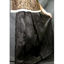 falda larga plisada negra