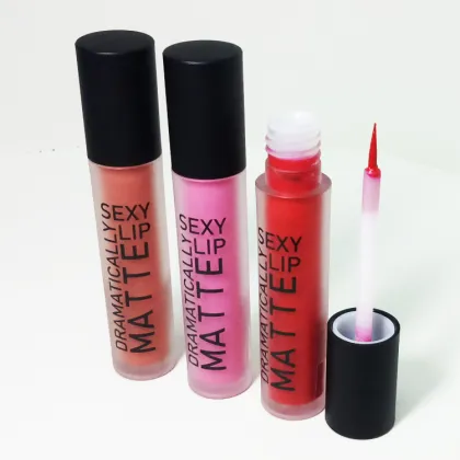 Sexy Matte Lip Liner